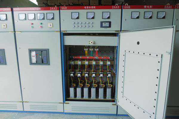 红岗配电箱-3683品牌电梯电源配电箱的检修